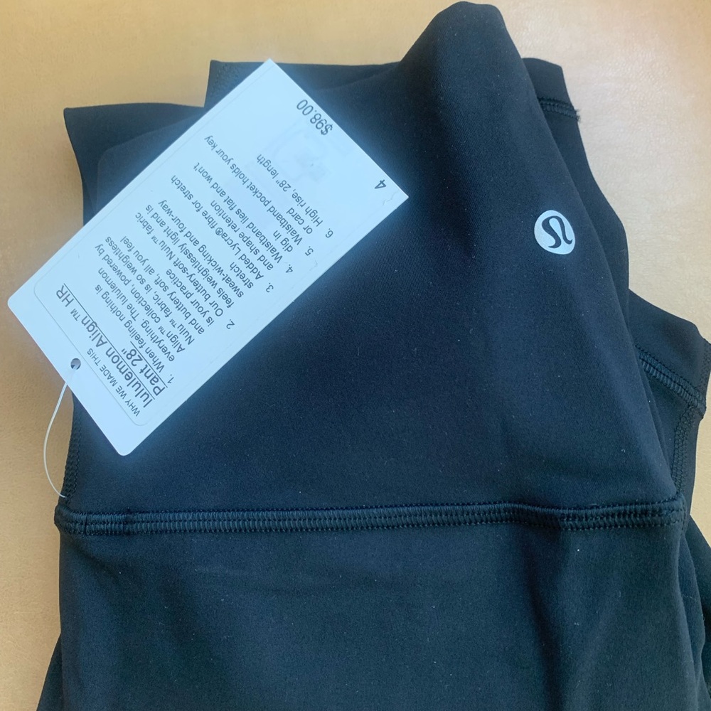 Lululemon high-rise NWT align 28”